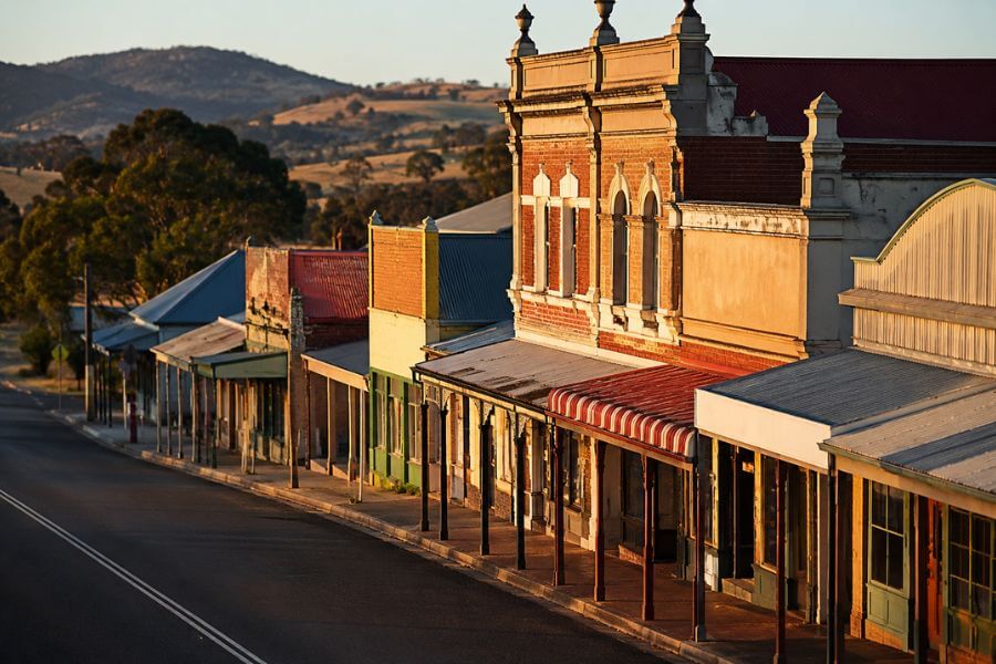 Read more about the article Top 10 Tiny Towns in New South Wales with Big Personalities