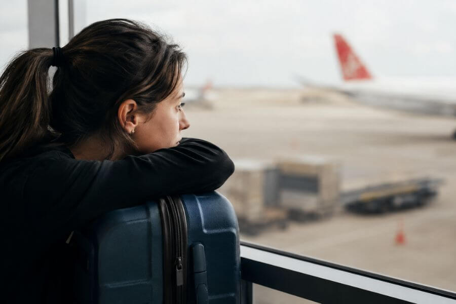 Read more about the article 10 Hardest Things About Moving to Australia Alone in 2026