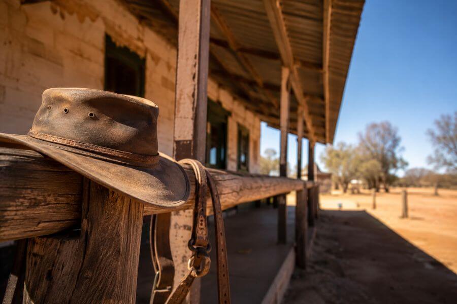best-outback-pubs-australia