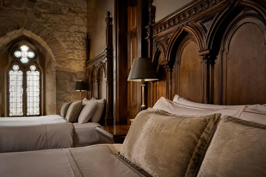 Read more about the article From Convents to Castles: The Definitive Guide to Converted Historical Hotels